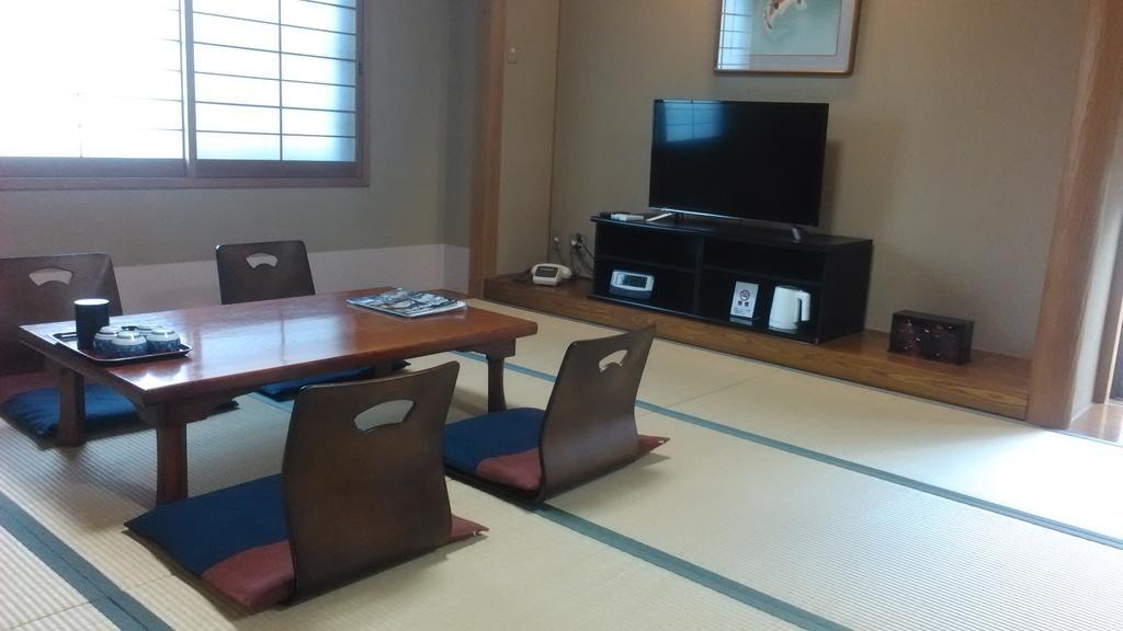 Ryokan Ginsuikaku Майдзуру Экстерьер фото